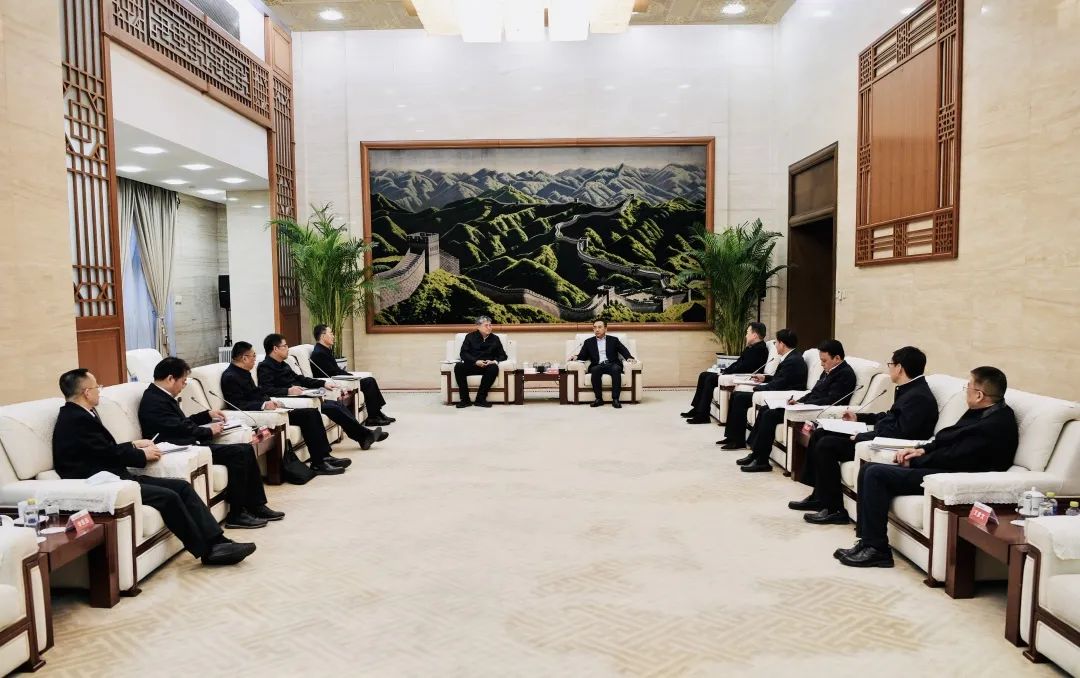大唐集團(tuán)鄒磊、劉明勝會(huì)見(jiàn)國(guó)家能源集團(tuán)黨組書(shū)記、董事長(zhǎng)劉國(guó)躍