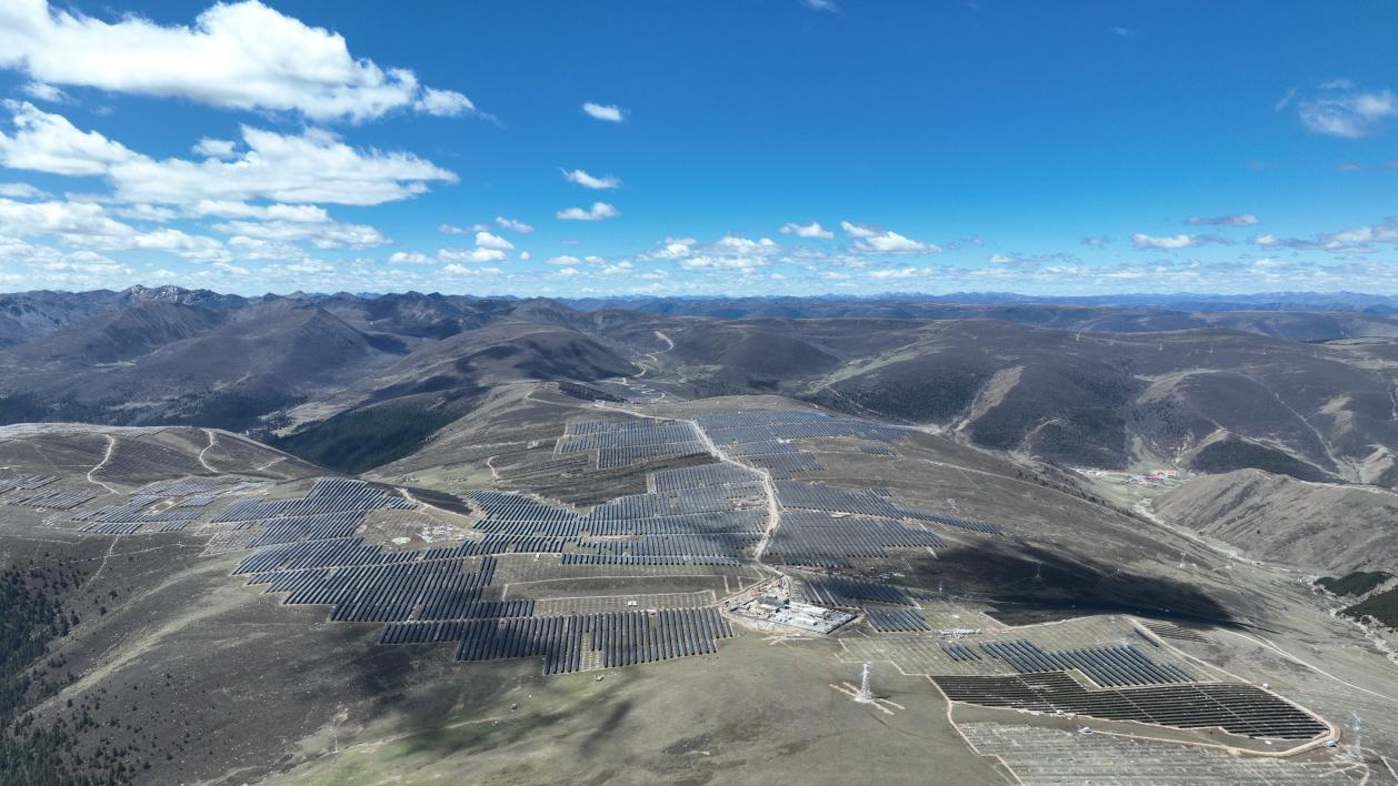 雅礱江加快打造可再生能源基地，每年可供電3000億度