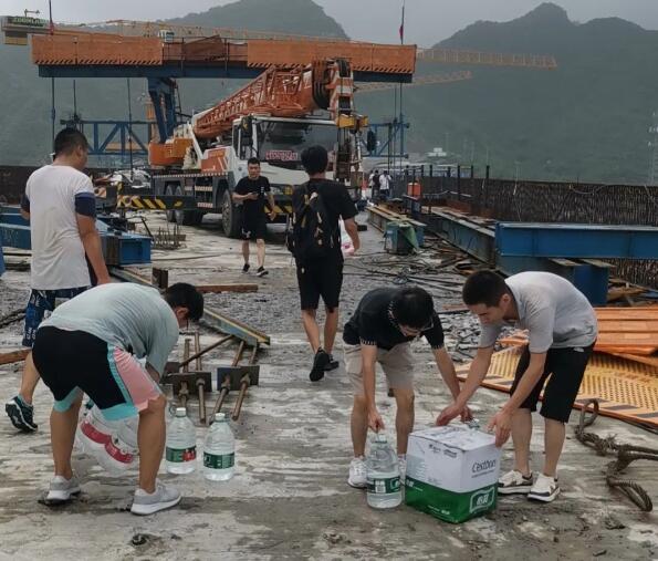 【防汛救災 央企行動】應(yīng)對京津冀暴雨 兵器工業(yè)集團積極行動防汛救災