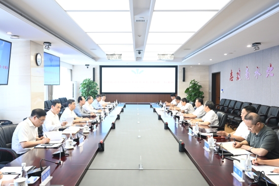 中國電建黨委書記、董事長丁焰章與中國南水北調(diào)集團黨組書記、董事長蔣旭光會談