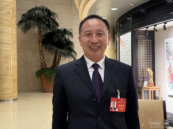 王建清代表：打通全產(chǎn)業(yè)鏈條，提升氫能源產(chǎn)品競(jìng)爭(zhēng)力