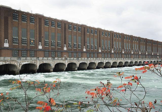 極端天氣殃及加拿大水力發(fā)電，“水電出口大國”向美國買電
